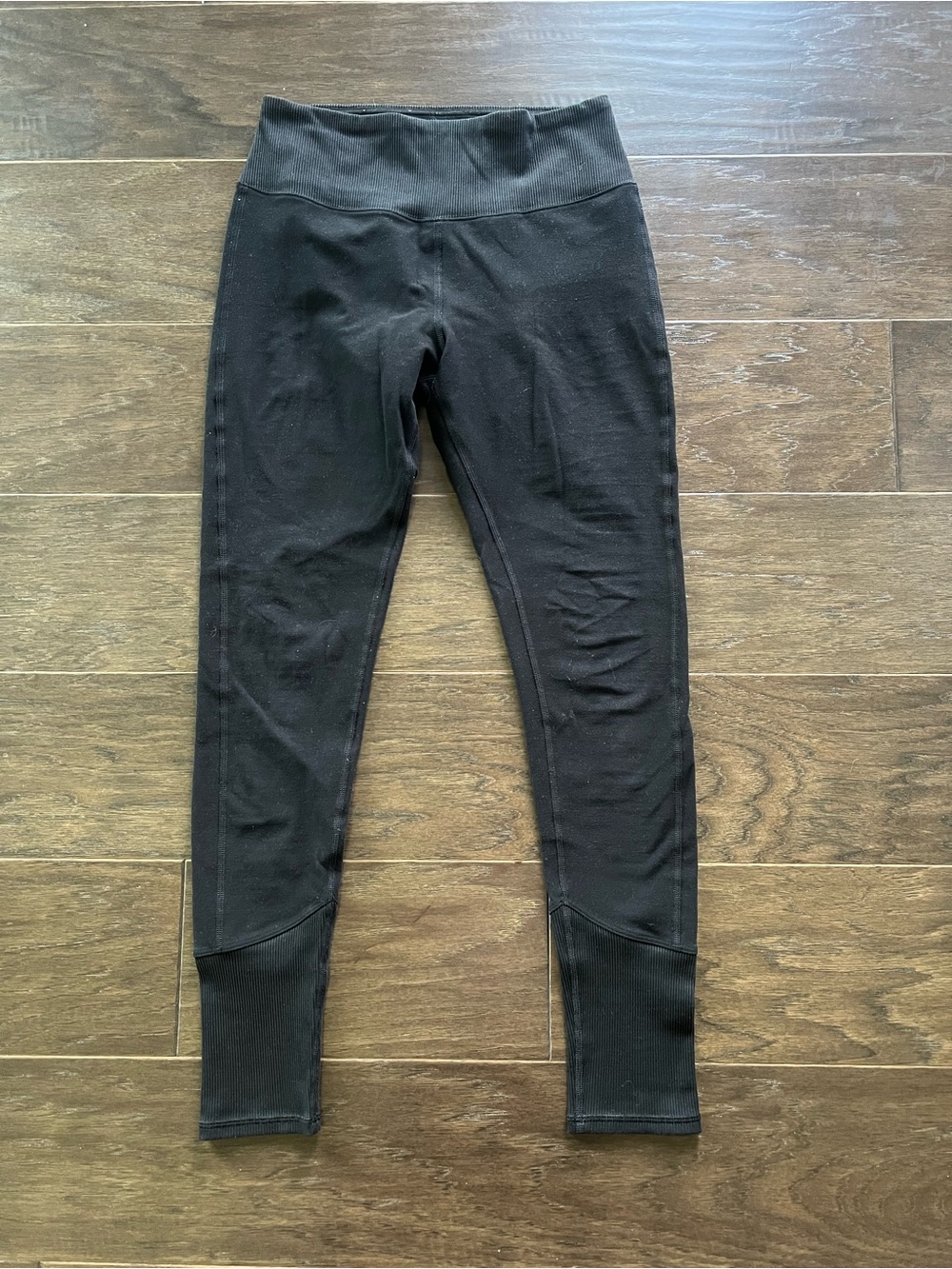 Alo Yoga leggings